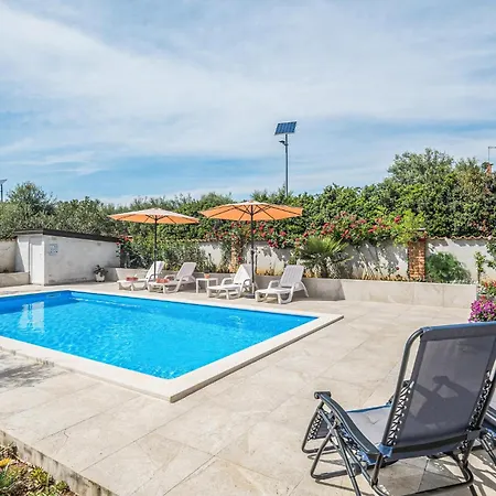 Apartman Gorgeous In Novas Vas With Wifi