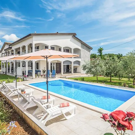 1 Bedroom Lovely In Novas Vas * Nova Vas (Porec)