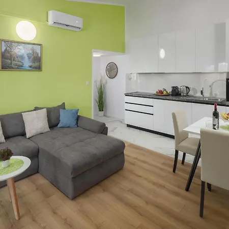 1 Bedroom Lovely In Novas Vas * Nova Vas (Porec)