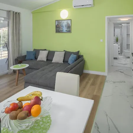 Gorgeous In Novas Vas With Wifi Apartman